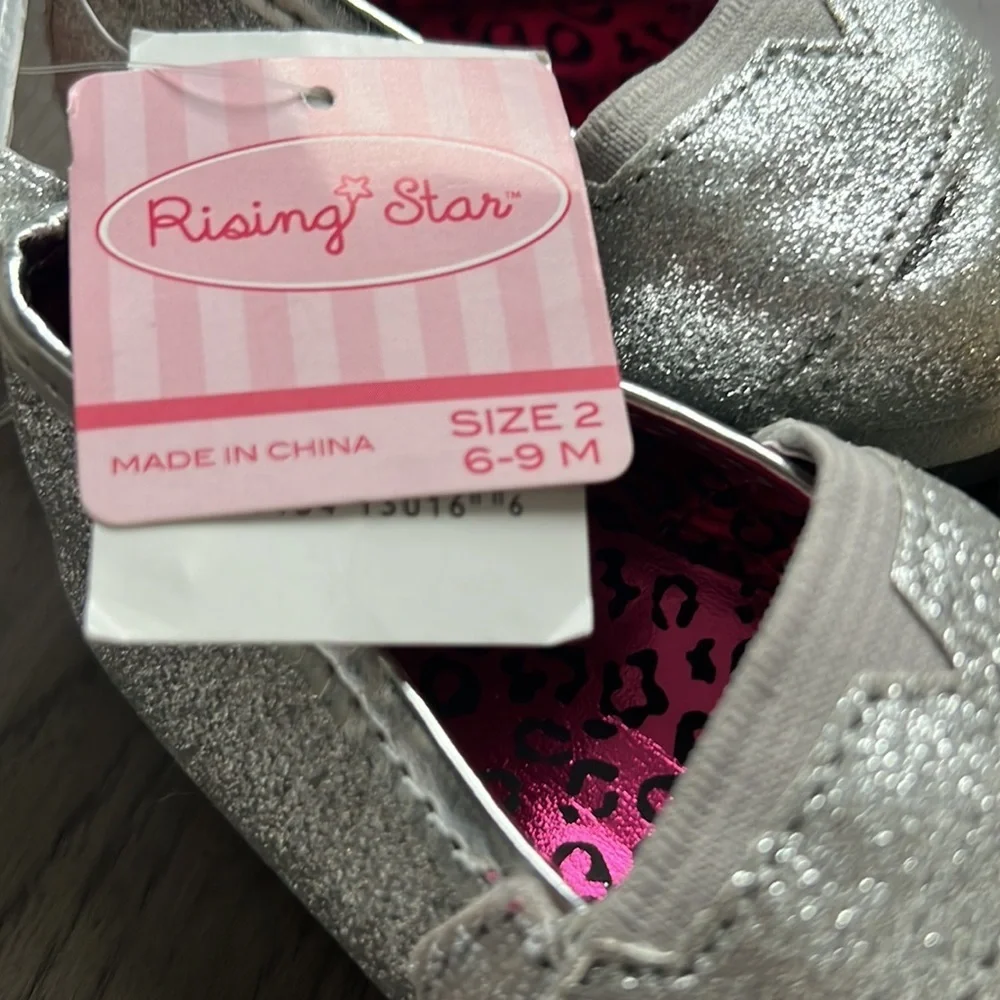 NWT Rising star infinite glitter shoes and boots